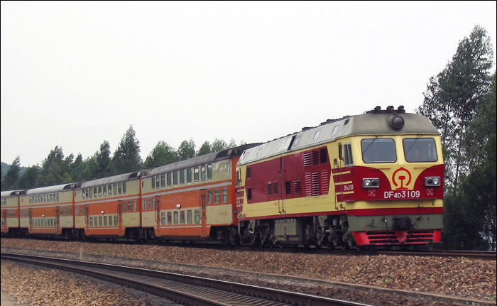 DF4D 3109.jpg